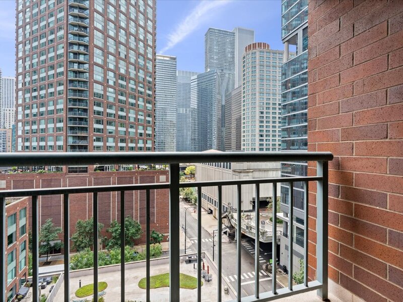440 N Mcclurg Court Chicago IL 60611