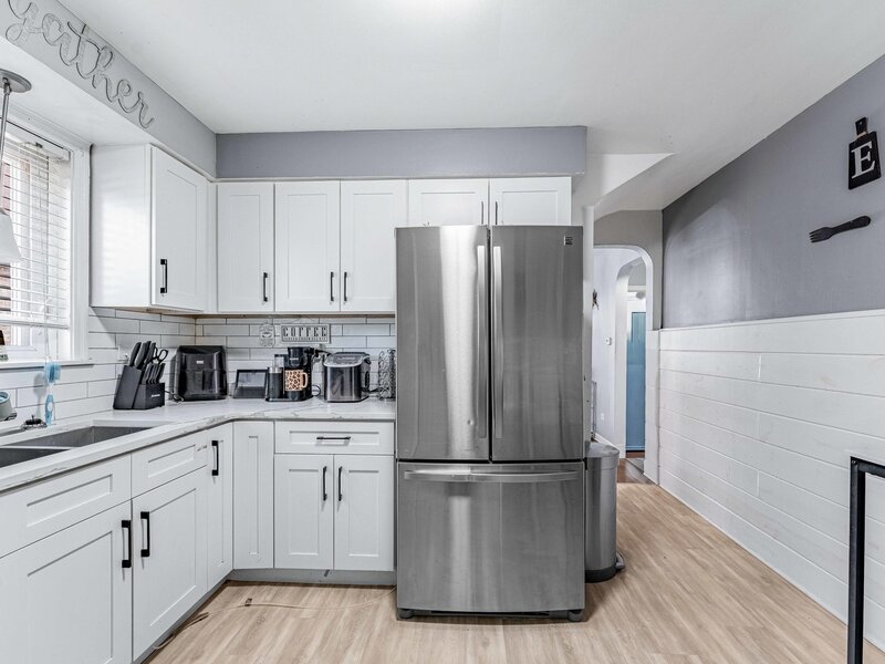2804 W 85th Street Chicago IL 60652