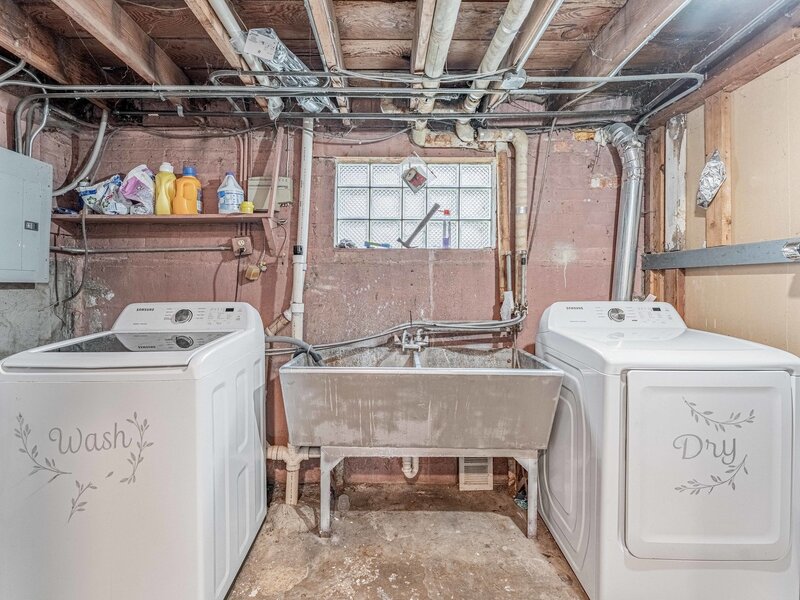 2804 W 85th Street Chicago IL 60652