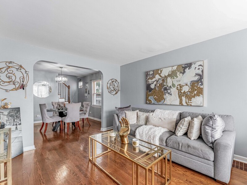 2804 W 85th Street Chicago IL 60652