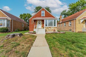 Photo of 2804 W 85th Street Chicago IL 60652
