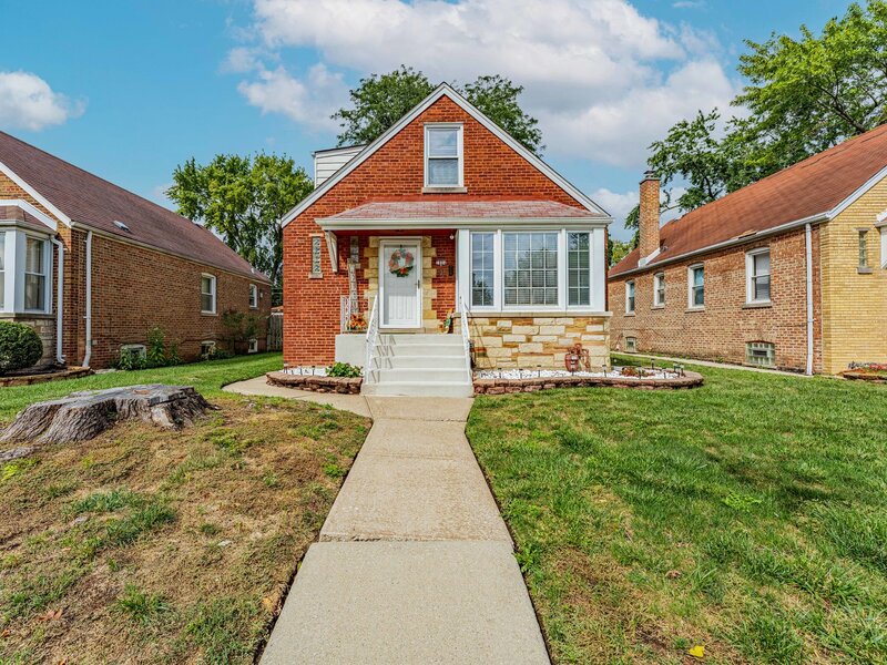 2804 W 85th Street Chicago IL 60652