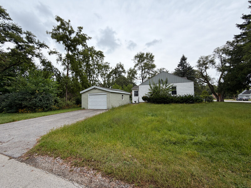 22040 Main Street Richton Park IL 60471