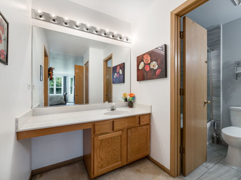 101 Eisenhower Drive Oswego IL 60543
