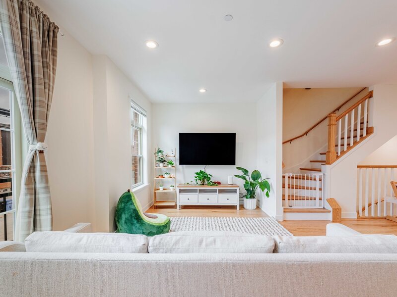 3239 S Stewart Avenue Chicago IL 60616