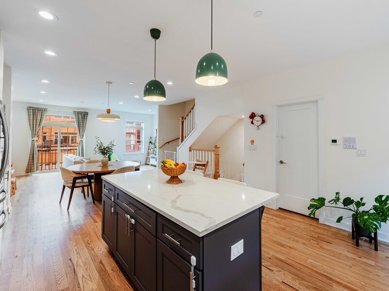 3239 S Stewart Avenue Chicago IL 60616