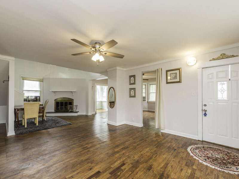33827 N Oak Street Grayslake IL 60030