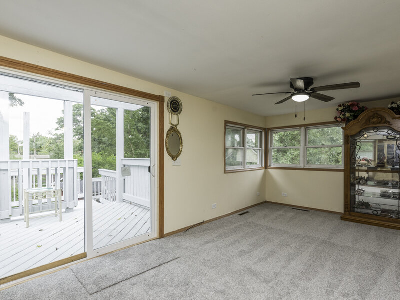 33827 N Oak Street Grayslake IL 60030
