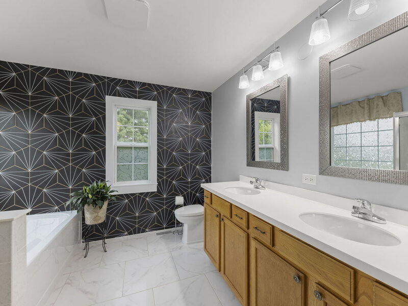 5961 Mackinac Lane Hoffman Estates IL 60192