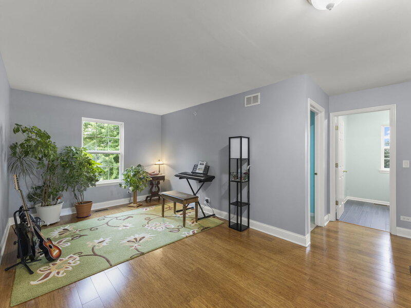5961 Mackinac Lane Hoffman Estates IL 60192