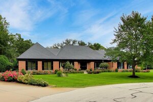Photo of 2 Anderson Court West Chicago IL 60185