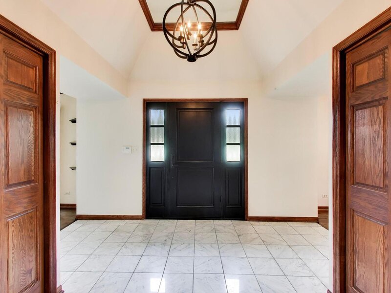 2 Anderson Court West Chicago IL 60185