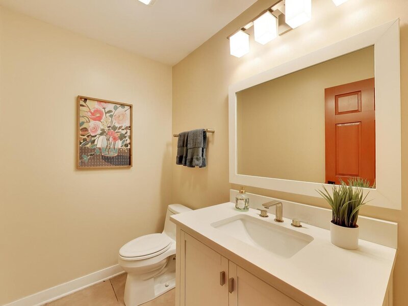 2 Anderson Court West Chicago IL 60185