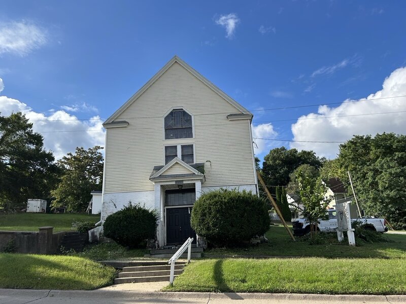 1222 7th Avenue Moline IL 61265