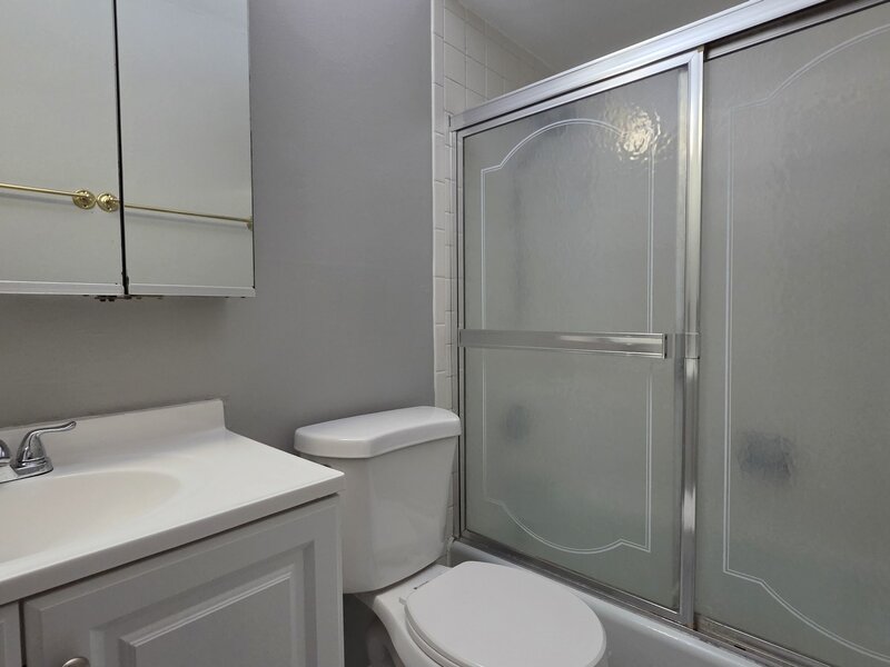 718 Cobblestone Circle Glenview IL 60025