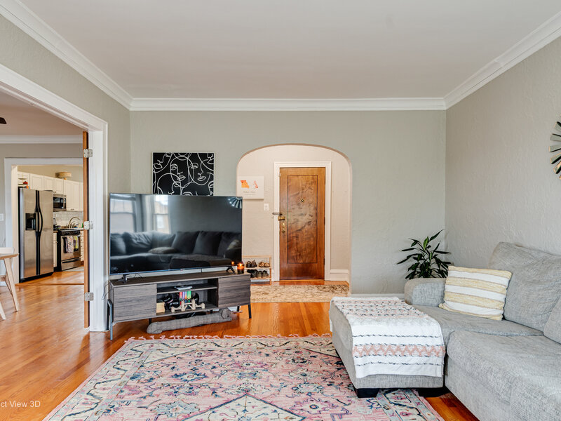 6203 N Oakley Avenue Chicago IL 60659