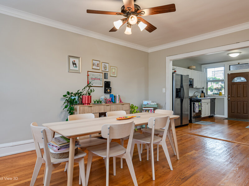 6203 N Oakley Avenue Chicago IL 60659