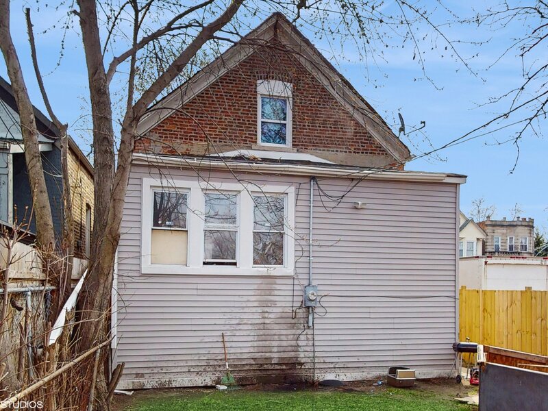 5338 S Justine Street Chicago IL 60609