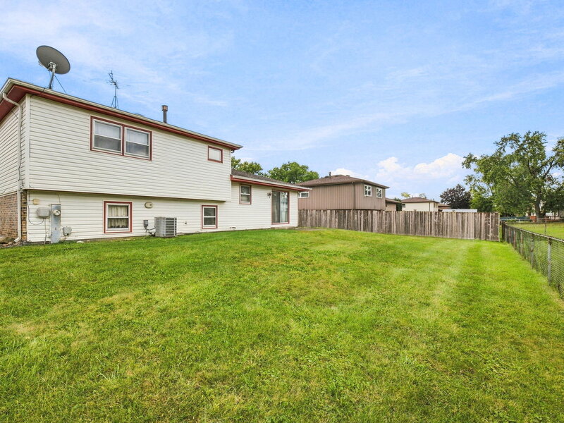714 E 194th Street Glenwood IL 60425