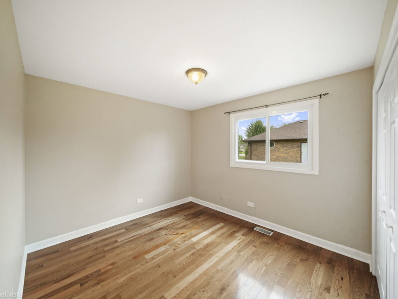 18800 Dickens Drive Mokena IL 60448