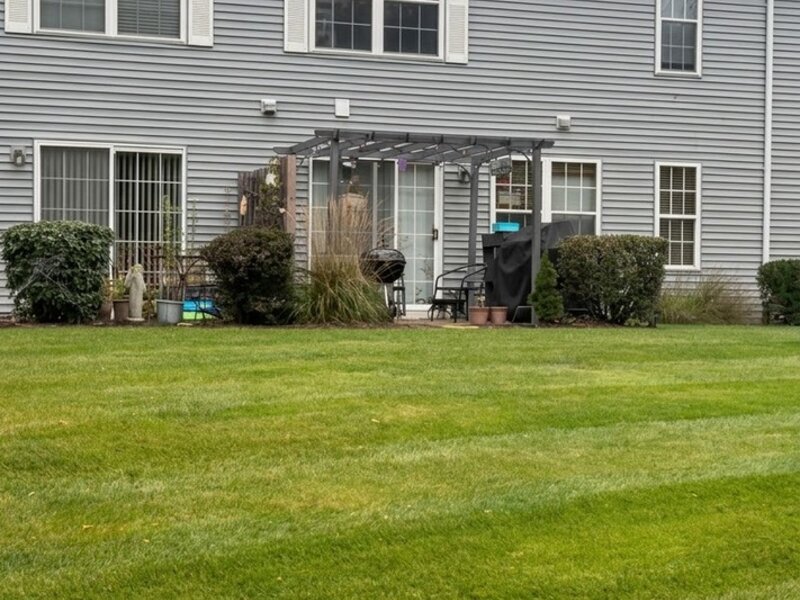 522 Lancaster Drive Pingree Grove IL 60140