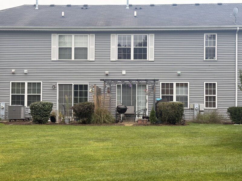 522 Lancaster Drive Pingree Grove IL 60140