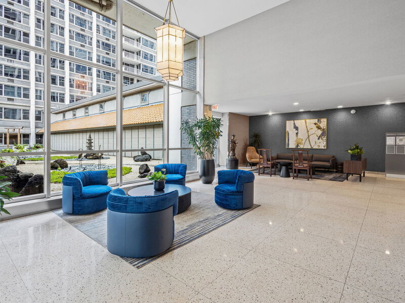 4250 N Marine Drive Chicago IL 60613