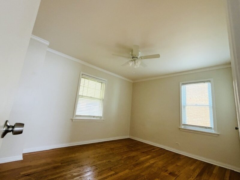 10551 S Kedzie Avenue Chicago IL 60655