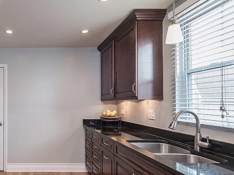 10551 S Kedzie Avenue Chicago IL 60655
