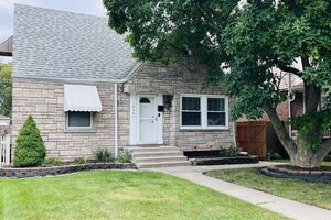 Photo of 10551 S Kedzie Avenue Chicago IL 60655