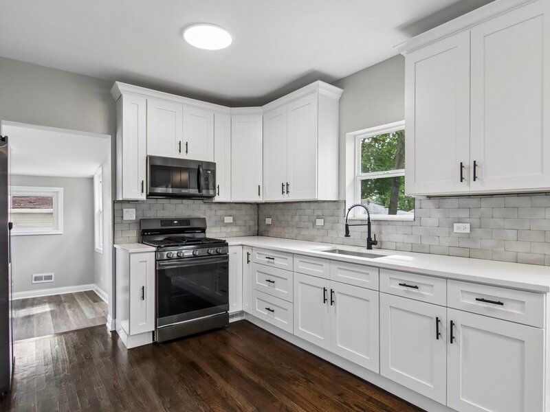 1601 S 20th Avenue Maywood IL 60153