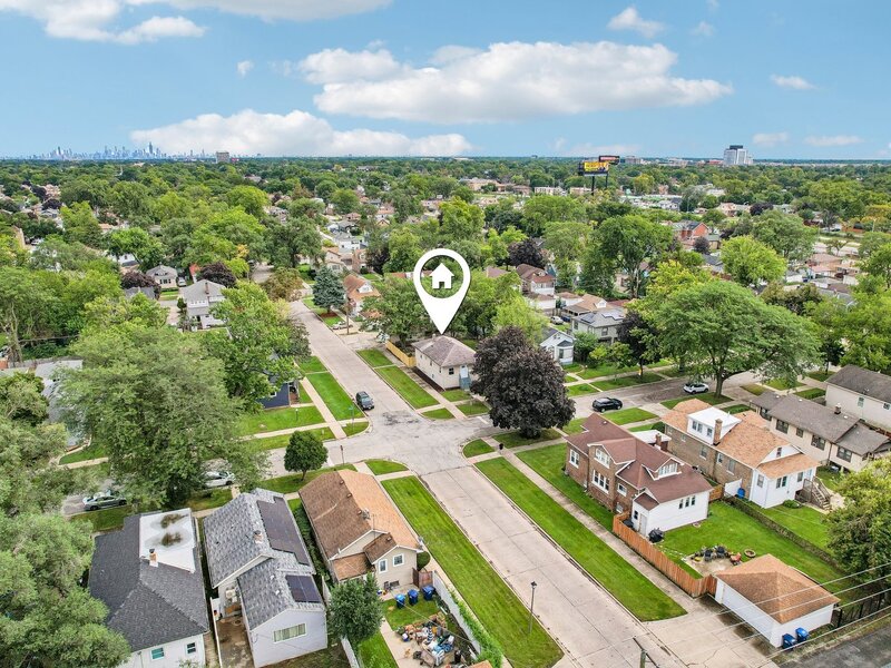 1601 S 20th Avenue Maywood IL 60153