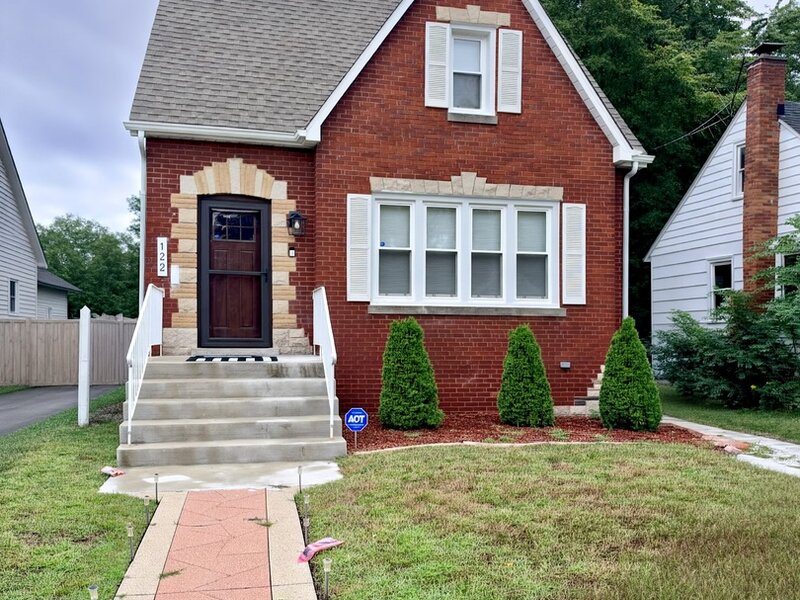 122 Warren Street Calumet City IL 60409