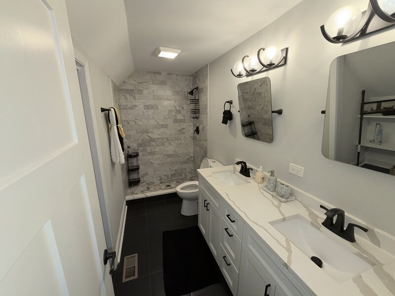 122 Warren Street Calumet City IL 60409
