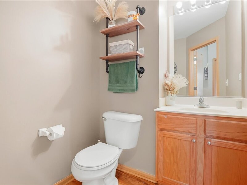 530 W Kristina Lane Round Lake IL 60073