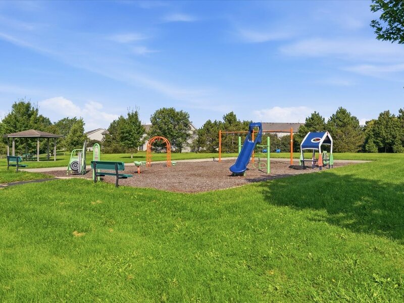 530 W Kristina Lane Round Lake IL 60073