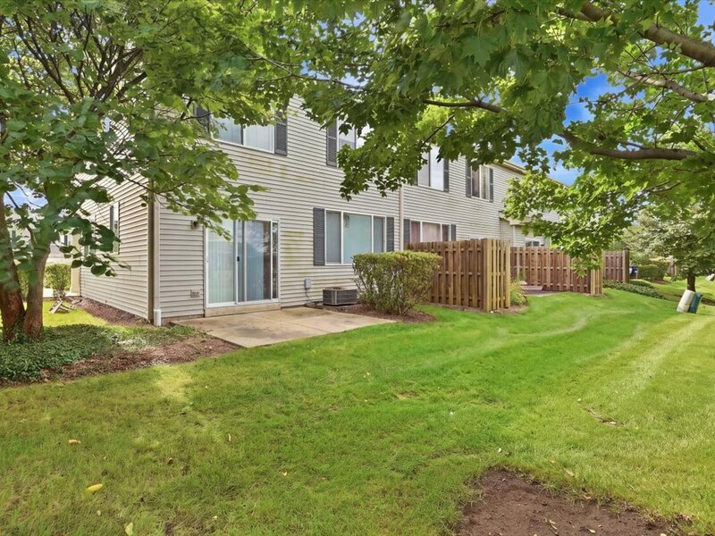 530 W Kristina Lane Round Lake IL 60073