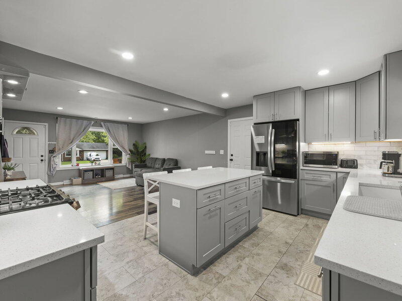 203 Lilac Lane North Aurora IL 60542