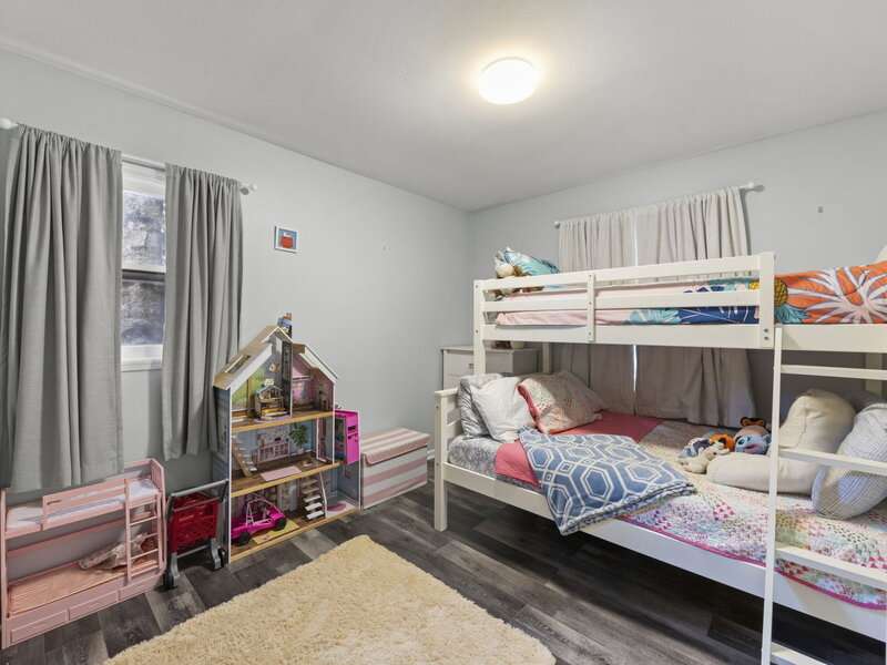 203 Lilac Lane North Aurora IL 60542