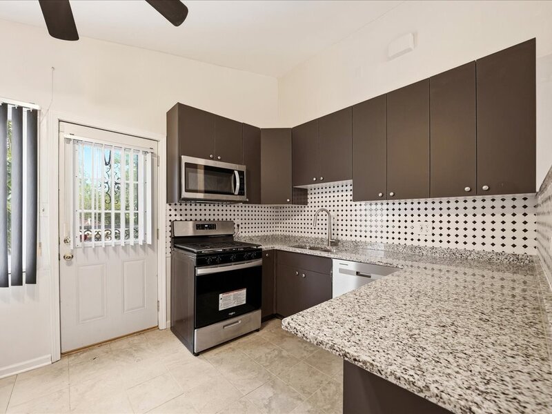 8343 S Kenwood Avenue Chicago IL 60619