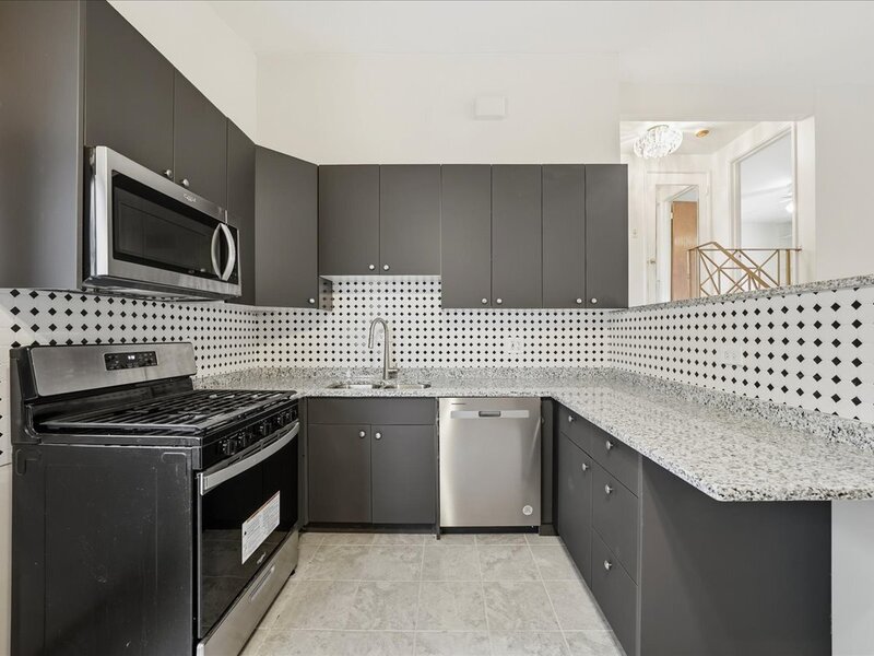 8343 S Kenwood Avenue Chicago IL 60619
