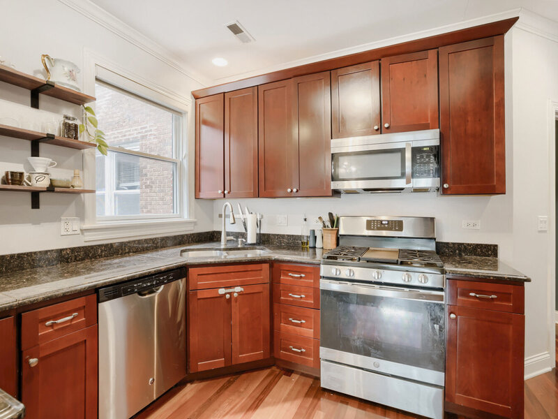 1514 W Victoria Street Chicago IL 60660