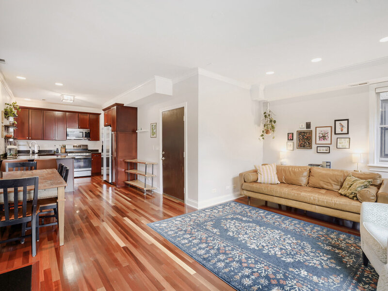 1514 W Victoria Street Chicago IL 60660