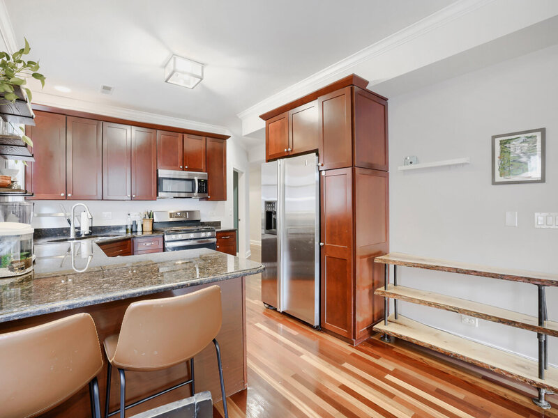 1514 W Victoria Street Chicago IL 60660