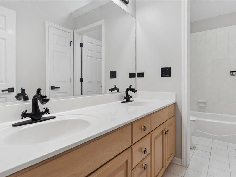 4303 Ariel Court Naperville IL 60564