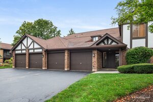 Photo of 835 Farnham Lane Wheaton IL 60189