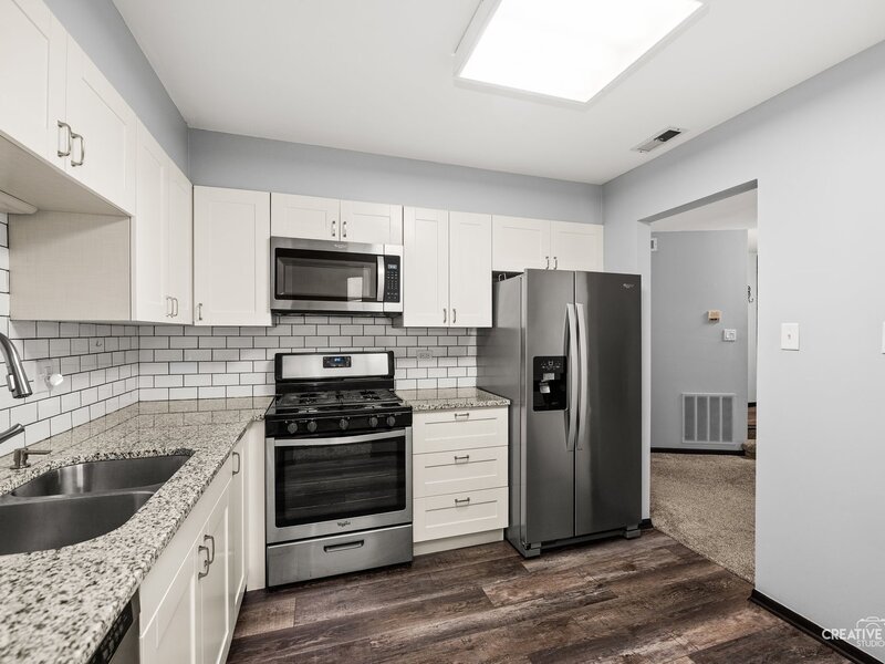 835 Farnham Lane Wheaton IL 60189