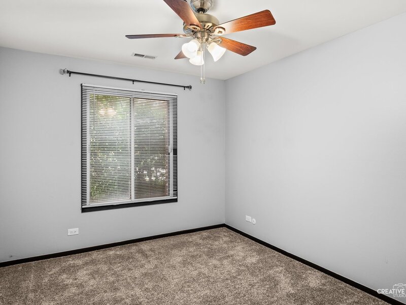 835 Farnham Lane Wheaton IL 60189