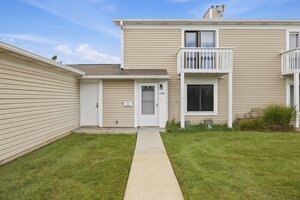 Photo of 1590 Cornell Circle Hoffman Estates IL 60169 Unit 1