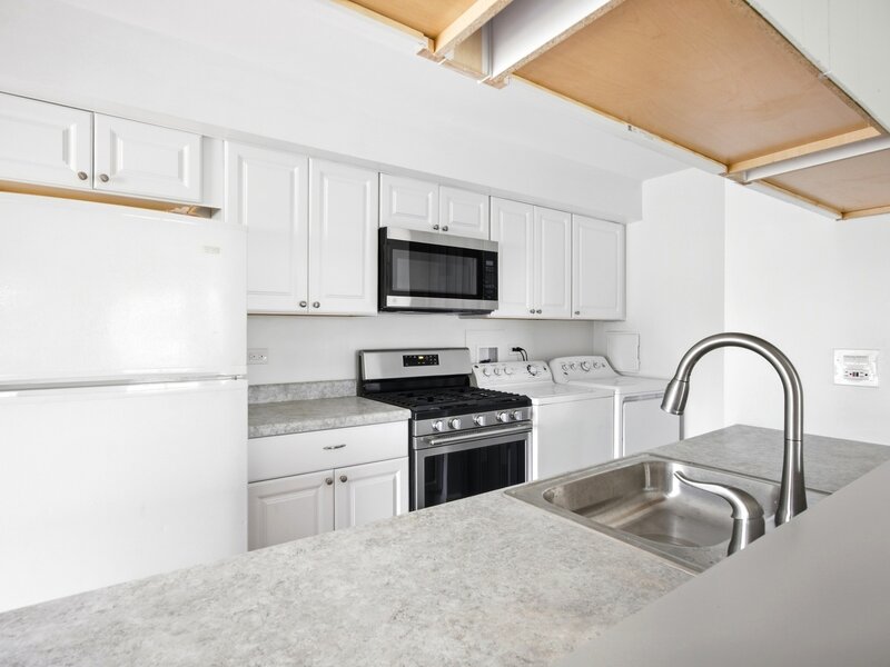 1590 Cornell Circle Hoffman Estates IL 60169